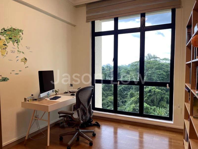 2 Bed Condo for Rent in  The Sterling - Image 5